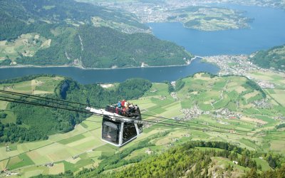 Cabrio-Seilbahn zum Stanserhorn © Mihir-fotolia.com