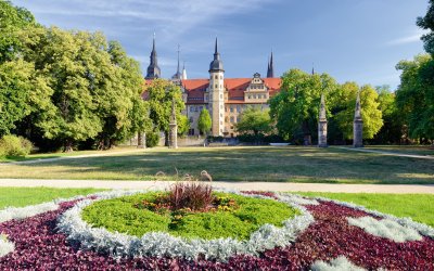 Schlossgarten und Schloss Merseburg © Investitions- und Marketinggesellschaft Sachsen-Anhalt mbH/Francesco Carovillano