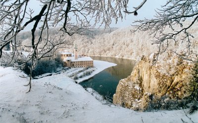 Kloster Weltenburg im Winter © Tourismusverband im Landkreis Kelheim e. V.