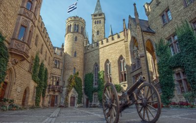 Burghof auf Burg Hohenzollern © Burg Hohenzollern