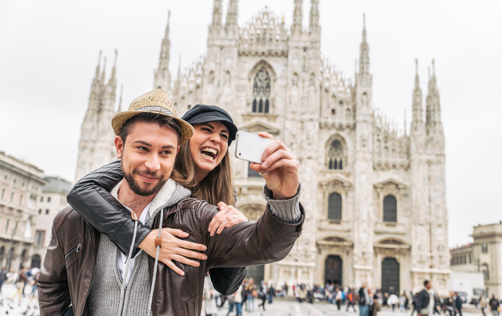 Selfie vor dem Mailänder Dom