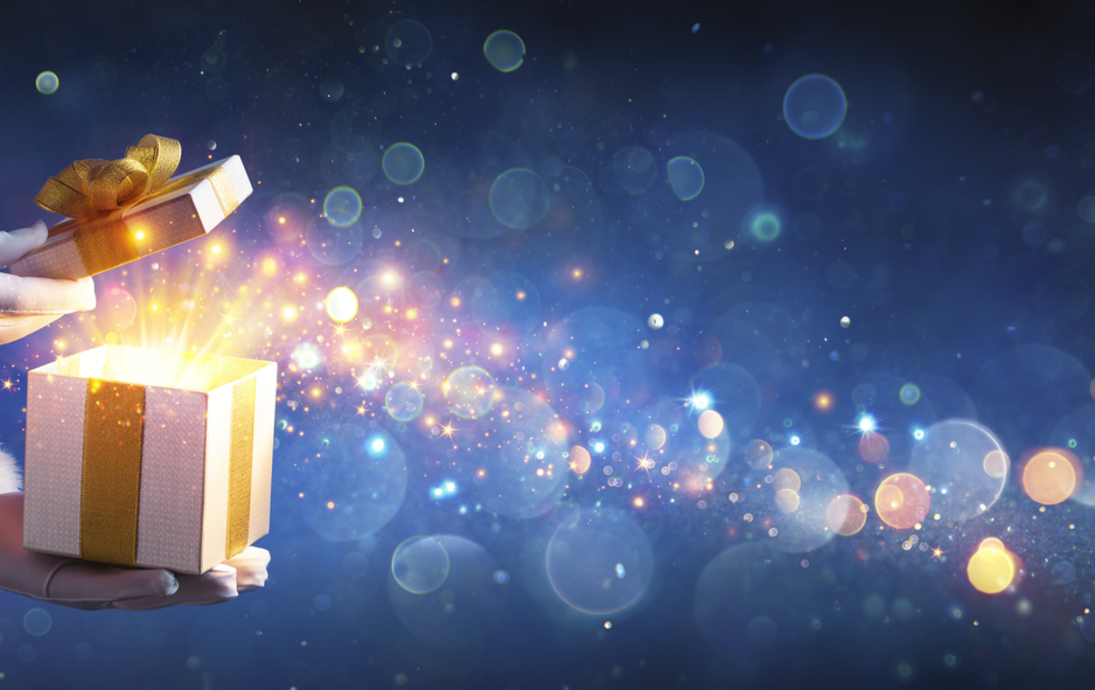 Weihnachtsmann bringt Geschenke