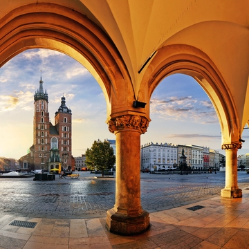 Krakau bei Sonnenaufgang - © TTstudio - stock.adobe.com