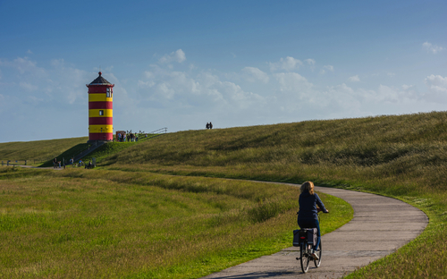 Radtour zum Pilsumer Leuchtturm in Ostfriesland
