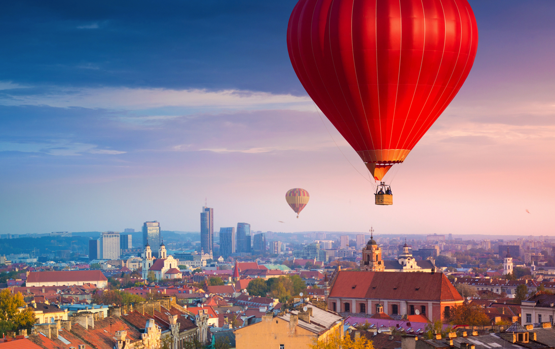 im Heißluftballon über Vilnius
