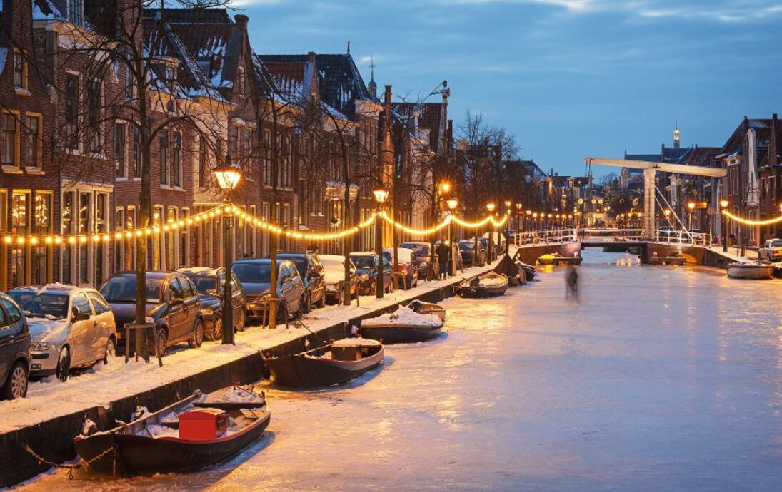 Gefrorene Dutch Canal