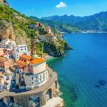 Atrani an der Amalfiküste - © Zedspider - stock.adobe.com